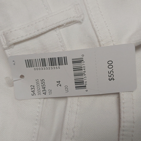 White denim, capri, size 24 - Picture 9 of 9